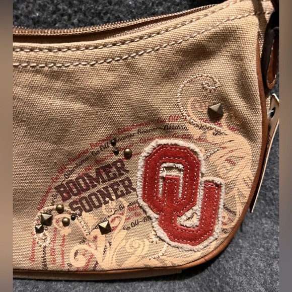 OU Boomer Sooner Fossil Hobo Bag NWT - Picture 12 of 12